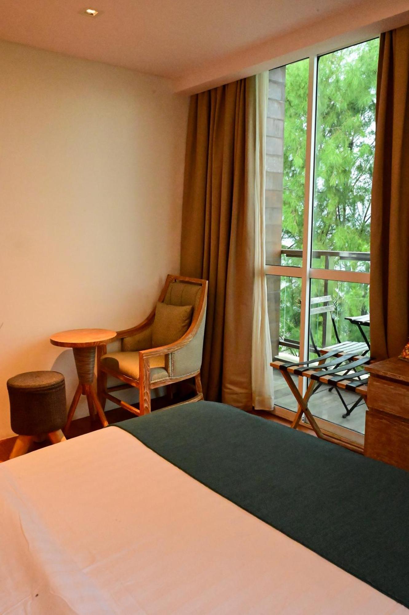 Seasalter Maldives Hotel Hulhumalé Eksteriør billede